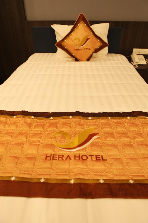 Hera Ha Long Hotel Екстериор снимка